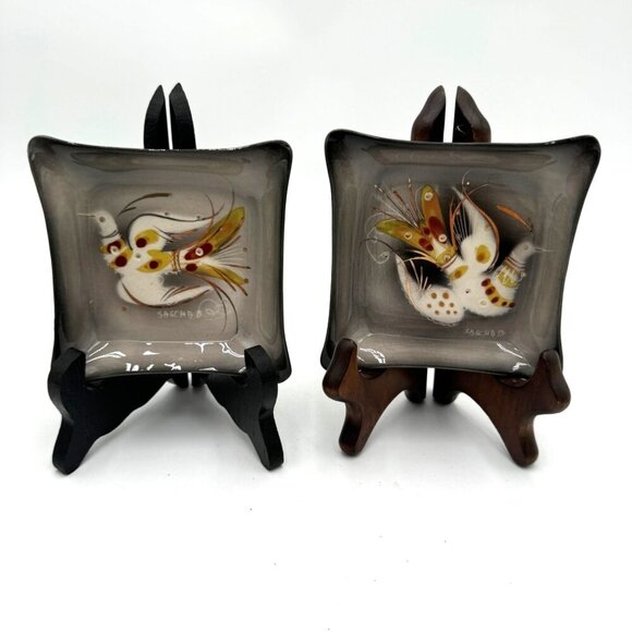 Sascha Brastoff Ashtray, Beautiful Bird Gray, Maroon White,Pre-owned Tray trinke - Picture 1 of 10